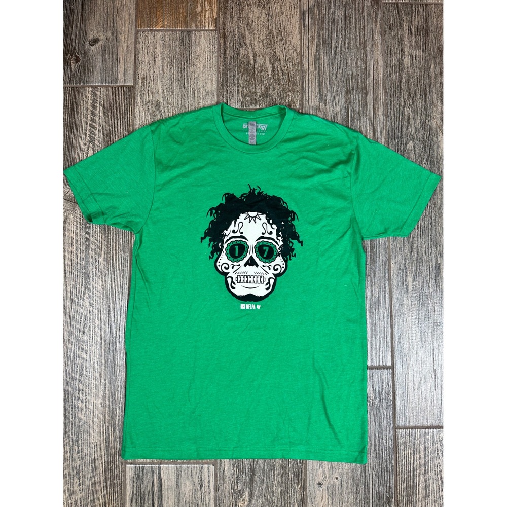 BreakingT NFLPA Player Skull Graphic Green‎ T-Shirt Men's Medium